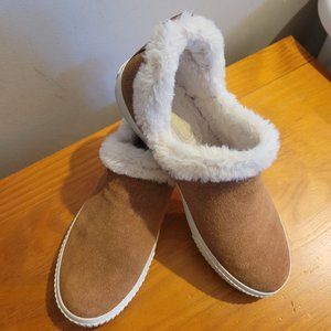 Timberland Brown suede slip on shoes